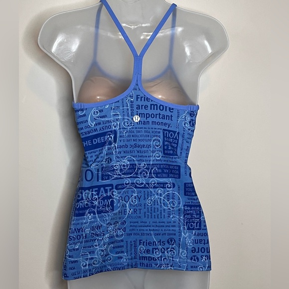 LULULEMON Blue Swirl Manifesto Power Y Tank Size 4 Yoga Athletic Workout - Picture 3 of 6